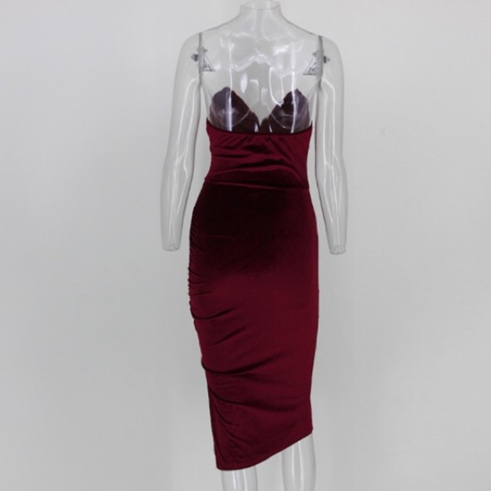 🎉Host Pick🎉 NEW! Red Velvet Slit Dress - Picture 5 of 8