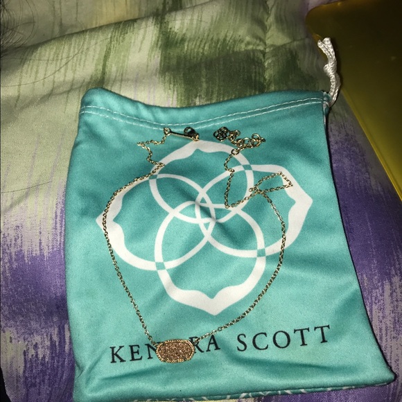Kendra Scott Rose gold