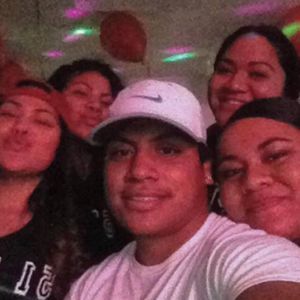 Meet your Posher, Lynn