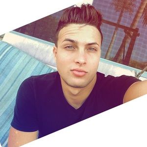 Meet your Posher, Gabriel