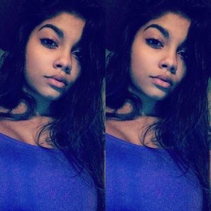 Meet your Posher, Caitlin