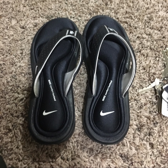 Nike flip flops