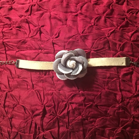 Faux-suede bracelet w/ rose bloom in black & white