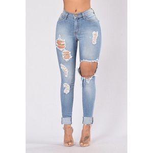 Fashion Nova Jeans - Glistening Jeans Medium Blue Fashion Nova Jeans - Glistening Jeans Medium Blue
