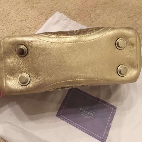 💯% Authentic Pre-loved Coach Mini-Bag - Picture 3 of 4