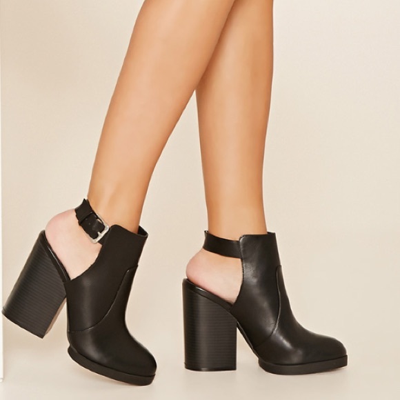 Forever 21 Shoes - Cute brand new booties. Cut out with thick heel