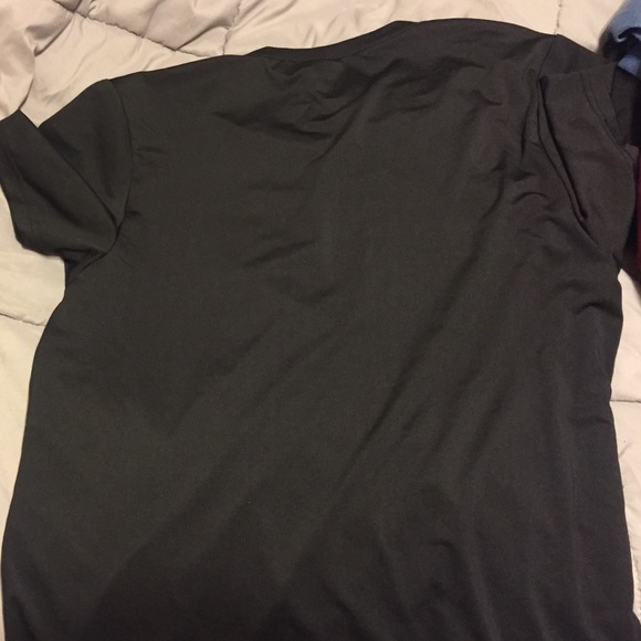 Black Reebok Performance Wear - Picture 4 of 4