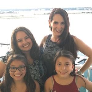 Meet your Posher, Traci