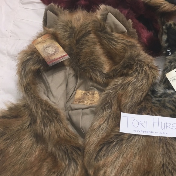 SpiritHoods Coyote Shawl 2nd Run