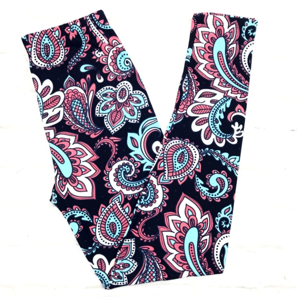 Buttery Soft Paisley Coloring Book Leggings OS