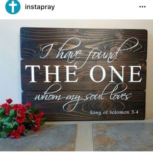 Meet your Posher, Chanel