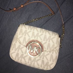 Authentic Cross-body Micheal Kors Fulton