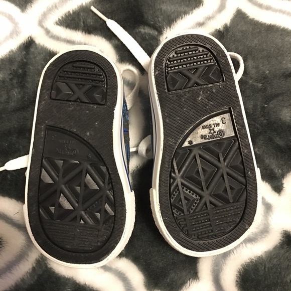 Low toddler boy converse with design 4T - Picture 2 of 3