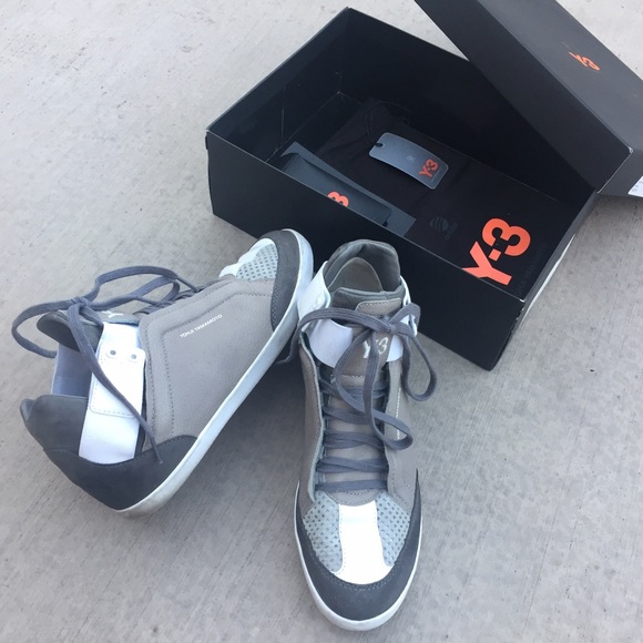 Y-3 Other - Y-3 Kazuhiri Sneakers