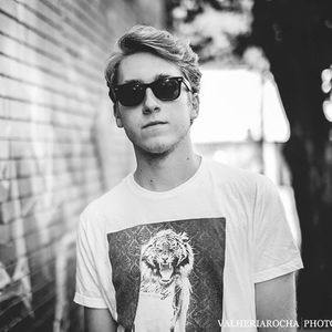 Meet your Posher, Pierce