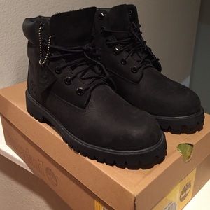 12HRSALE Timberland (black) 6in