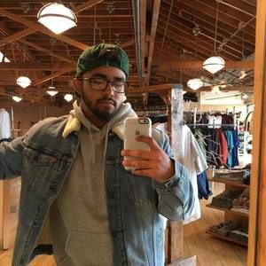 Meet your Posher, Armando