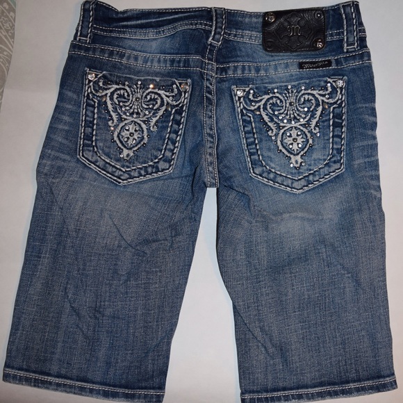 Miss Me Bermuda shorts
