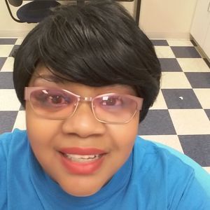 Meet your Posher, Sheila