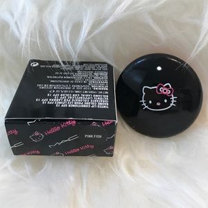 MAC Hello Kitty Tinted Lip Conditioner SPF 15