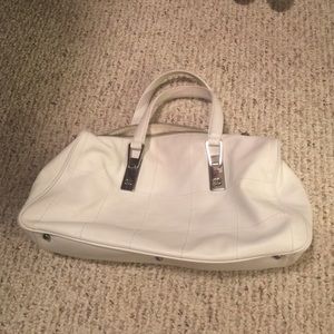 CHANEL quilted white purse AUTHENTIC with card