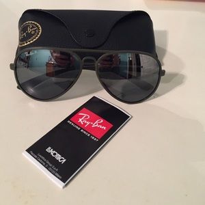 Authentic Ray ban liteforce polarized aviator