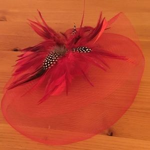 👒Red Feather Fascinator👸🏻