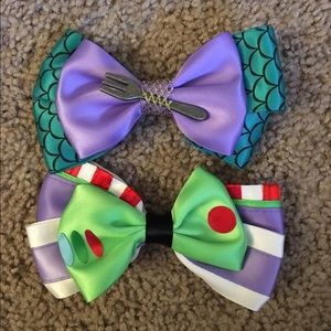 Disney hair bows