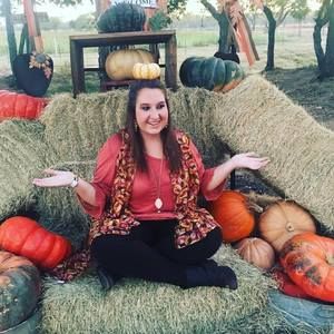 Meet your Posher, Sarah