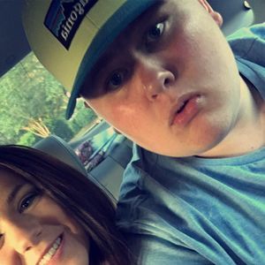 Meet your Posher, Cameron