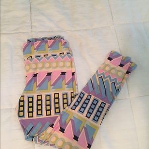Lularoe - TC leggings. EUC 22$