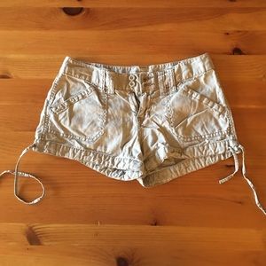 💋Tan Cargo-Like Short Shorts💋