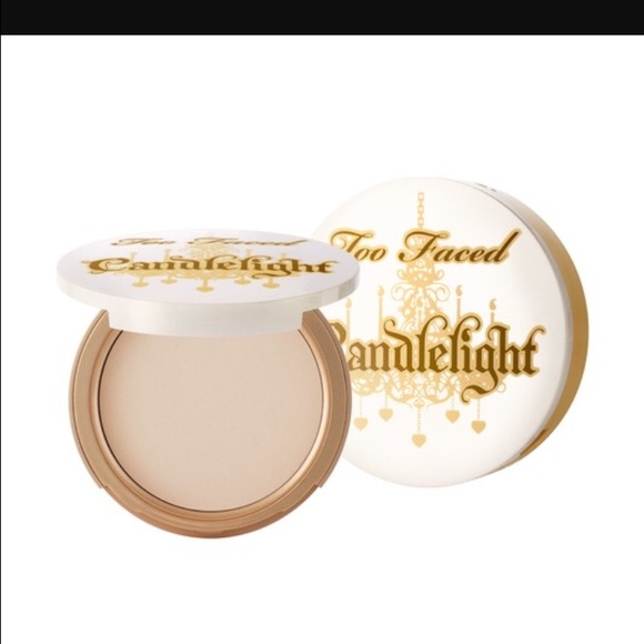 Too Faced Candlelight Illuminating Powder