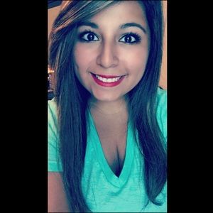 Meet your Posher, Alexandria