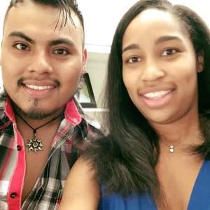 Meet your Posher, Alexis