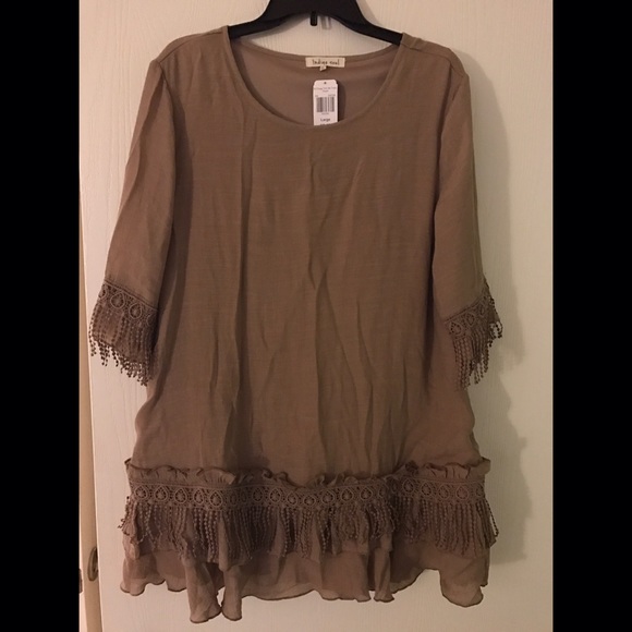 NWT Boho Fringe Tunic. Size Large.