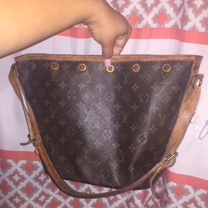 Louis Vuitton Monogram Drawstring Bucket Bag