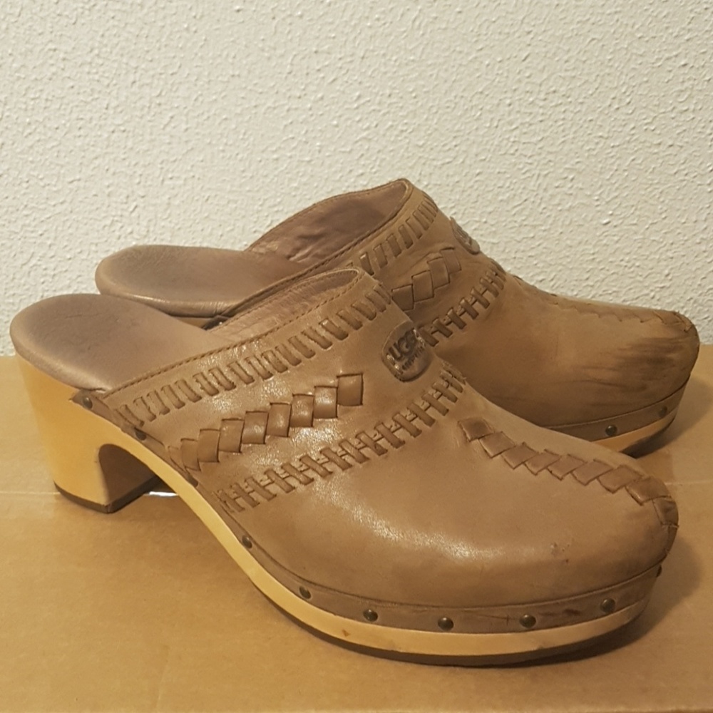 Ugg Clogs