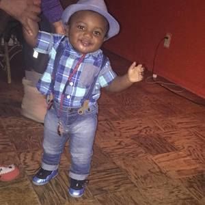 Meet your Posher, Alexis