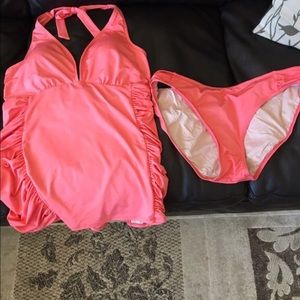 Maternity pea in a pod two piece swim suit, coral