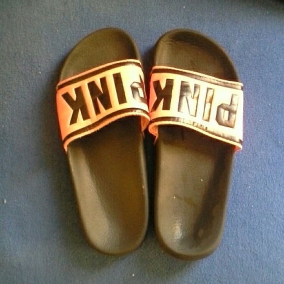 Pink sz medium slides