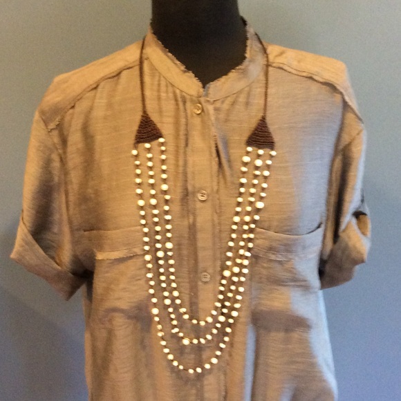 Ann Taylor Tops - Must be bundled 📦 Ann Taylor Loft blouse