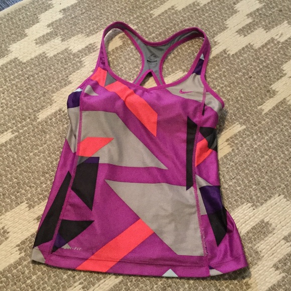Nike Tops - Nike racer back colorful top