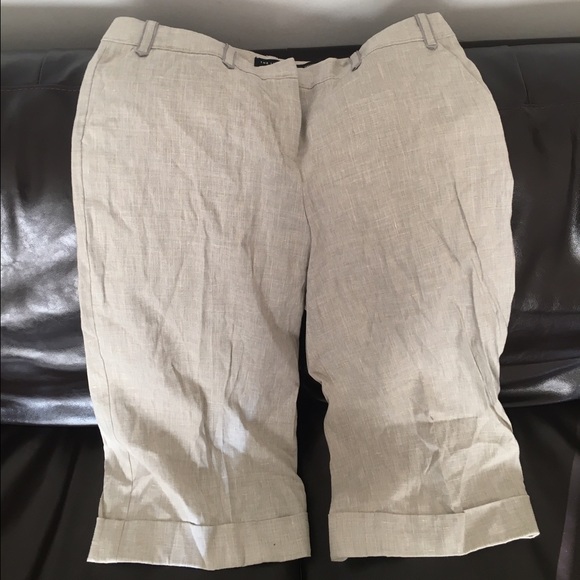 NEW The Limited Cassidy Fit Capris