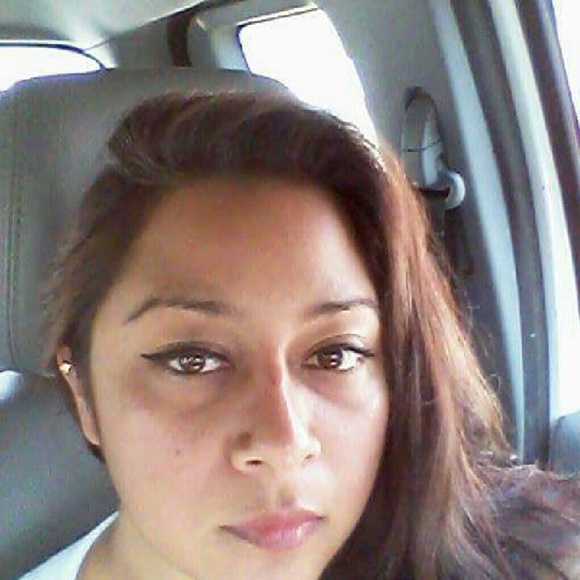 Meet your Posher, Blanca - Picture 1 of 1