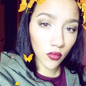 Meet your Posher, Briana