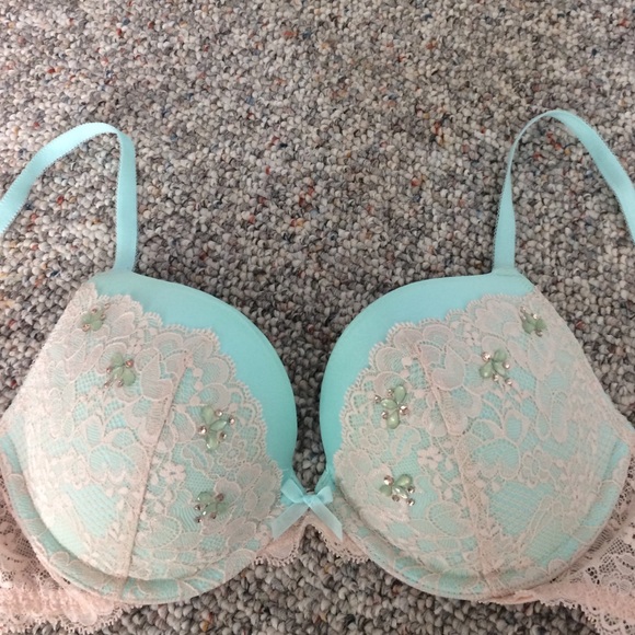Victoria Secret Bra