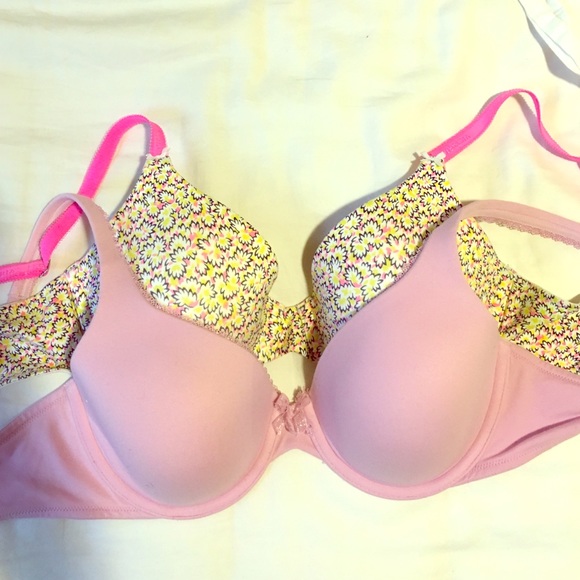 Victoria Secret lined perfect & full coverage bras