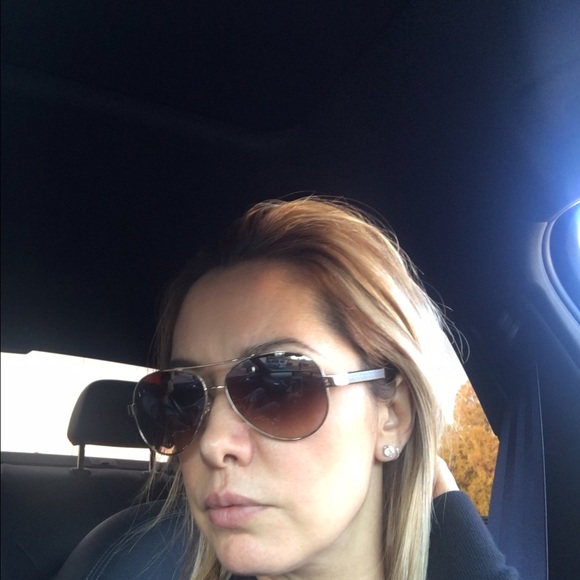 Chanel sunglasses - Picture 2 of 4