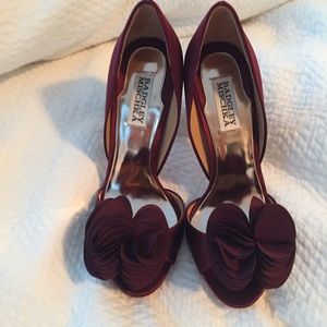 NWOT Badgley Mischka Randall Pump
